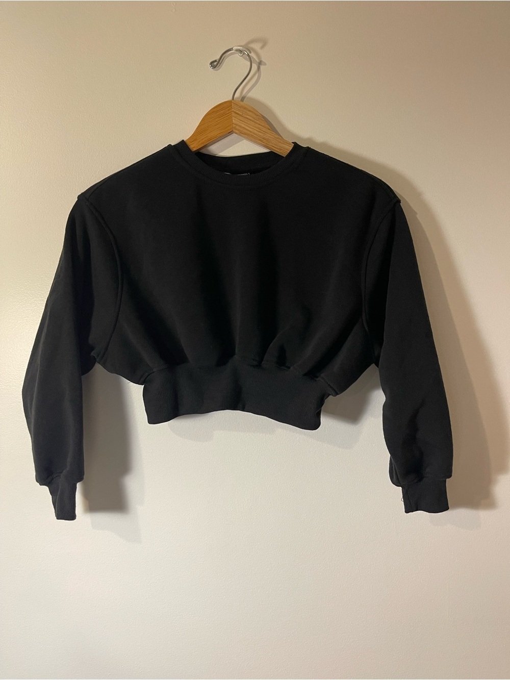 Black Fleece Cropped Crewneck Sweatshirt Fitted Band S